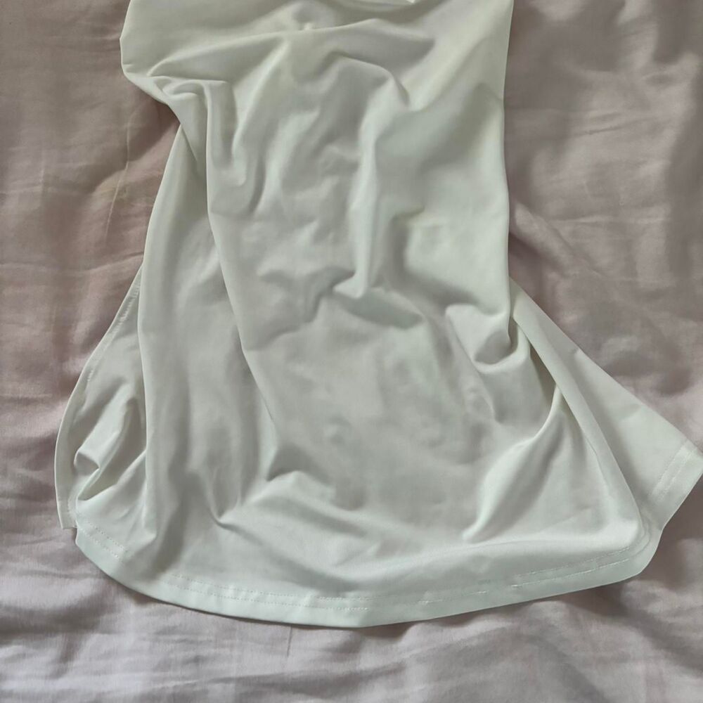 SHEIN Women's White Crop Top Open Back Strapless Basic Business Vacation Blouse
